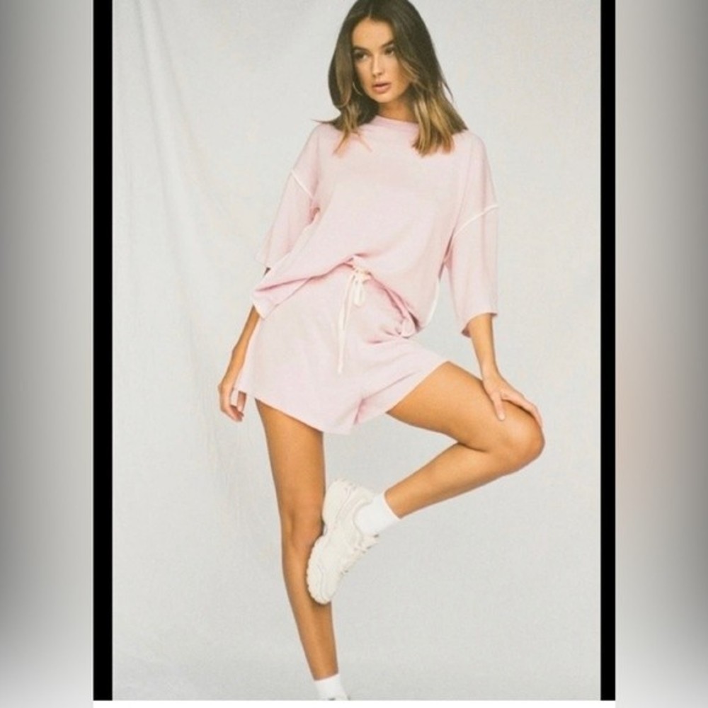 Sabo Skirt Baby Pastel Pink Knit Top & Shorts With Tie String Set Size Small/XS